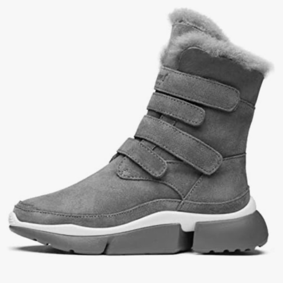 AU&MU Australia Classic Retro Suede Sheepskin snow boot 9 Gray/off-white sole - Picture 1 of 11